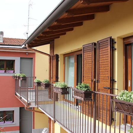Bed and Breakfast Hayloft Корнаредо Экстерьер фото