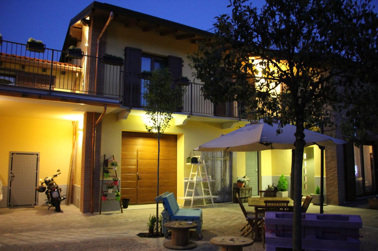 Bed and Breakfast Hayloft Корнаредо Экстерьер фото