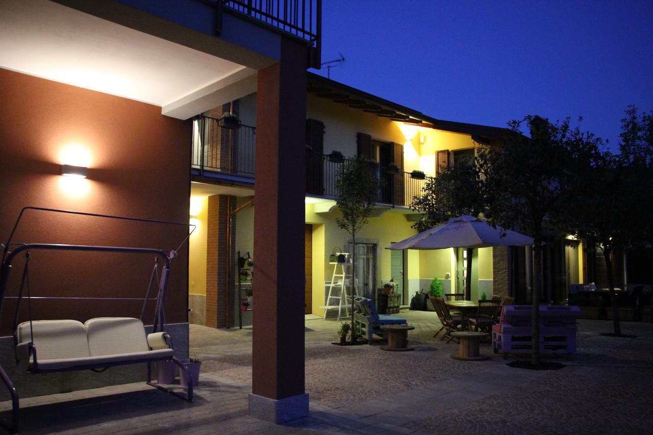 Bed and Breakfast Hayloft Корнаредо Экстерьер фото