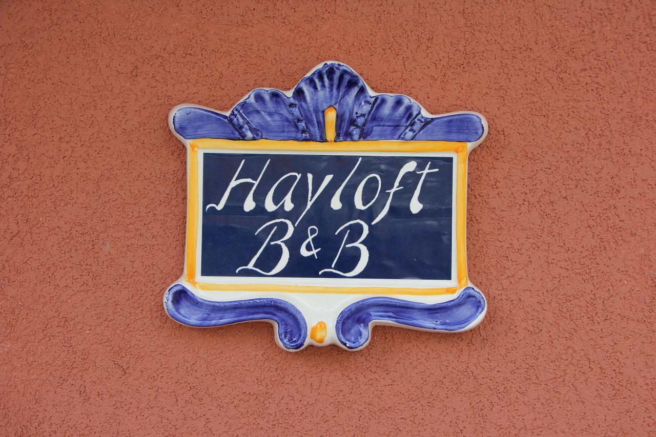 Bed and Breakfast Hayloft Корнаредо Экстерьер фото
