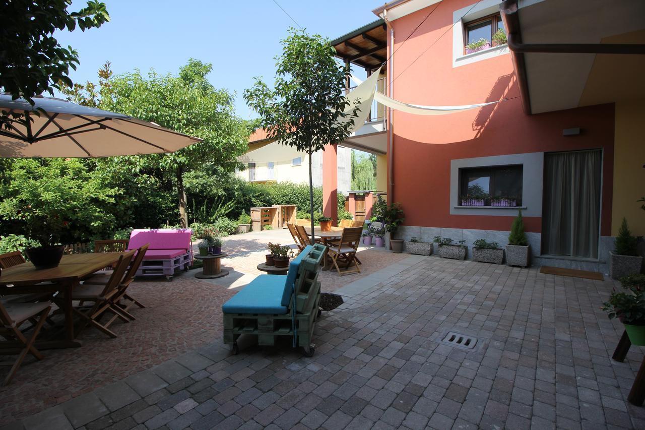 Bed and Breakfast Hayloft Корнаредо Экстерьер фото